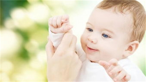 重庆高龄供卵试管助孕-试管婴儿过程可分为几个步骤。
