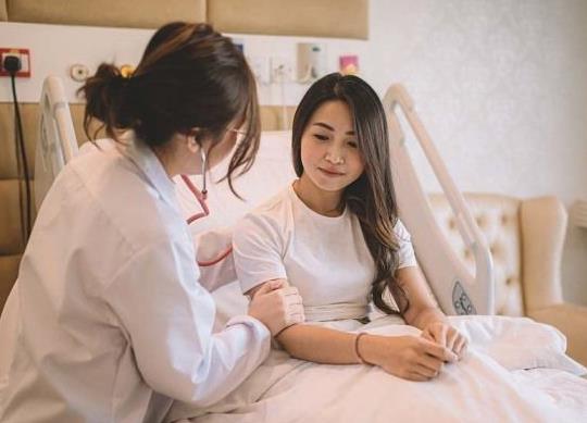 郑州助孕龙凤胎机构：降级怀孕期间生双胞胎的机会很小，但这并不意味着没有可能